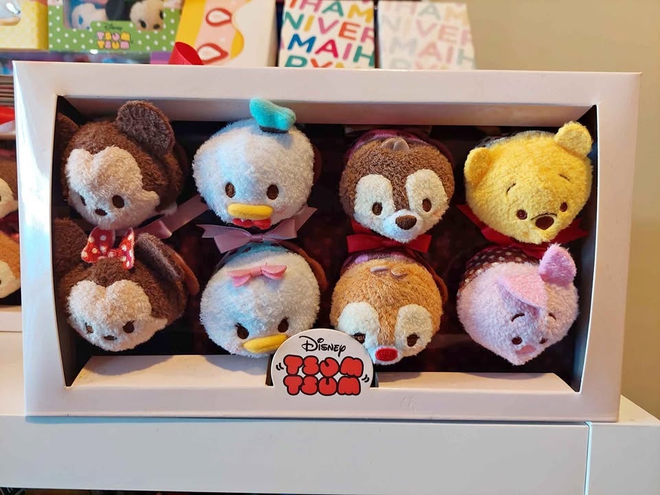 🏆 BNIB Tsum Tsum - Valentines ❤️ Chocolate Box Set!