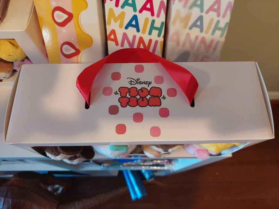 🏆 BNIB Tsum Tsum - Valentines ❤️ Chocolate Box Set! - photo 5
