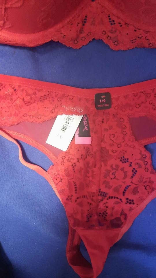 New Red 38D Push-Up Bra and Large Panty Set "🏆" - photo 2