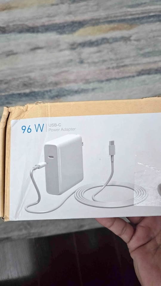96W Charger for MacBook Pro. Mag 3 to USB-C Cable