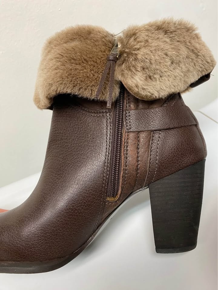 UGG Heel Boots - photo 3