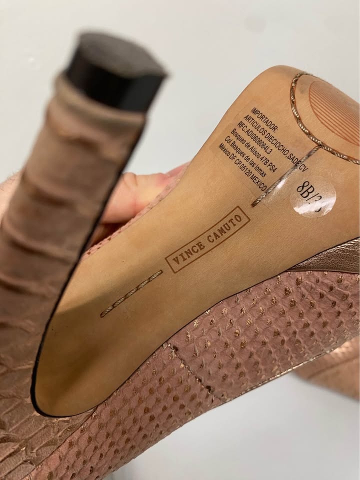 VINCE CAMUTO Heels - photo 2