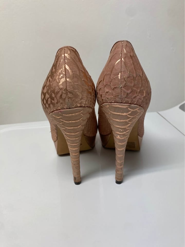 VINCE CAMUTO Heels - photo 3