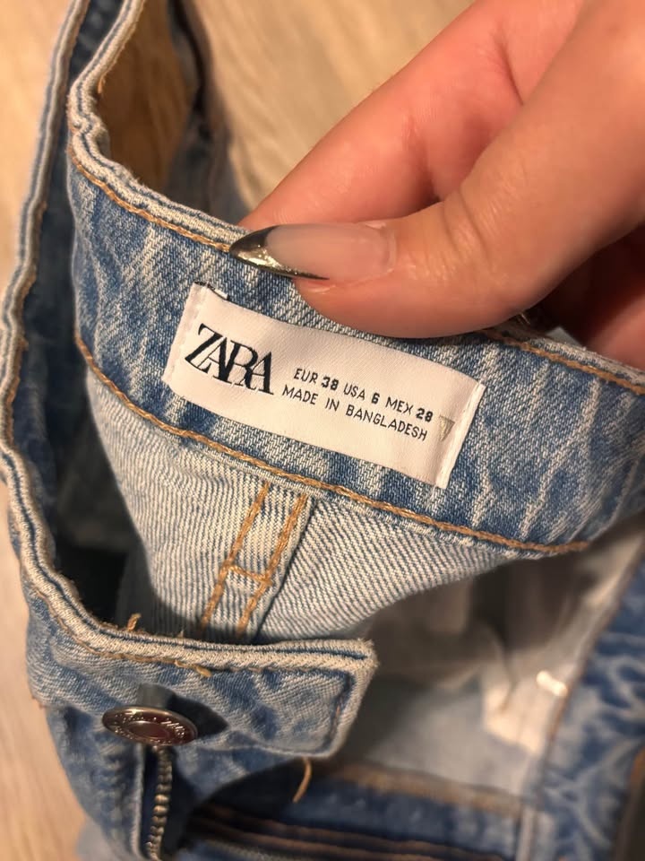 Zara Split Hem Jeans 🏆 - photo 2