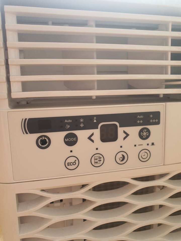 Danby Window AC 12000 BTU - photo 2