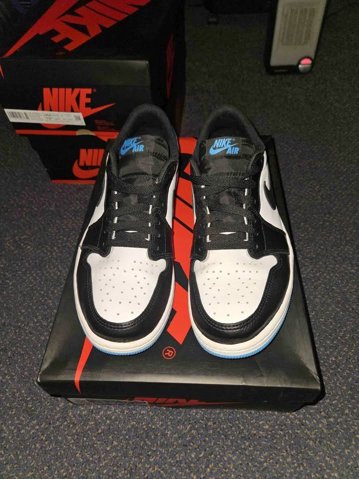 Jordan 1 Low OG Powder Blue Size 10