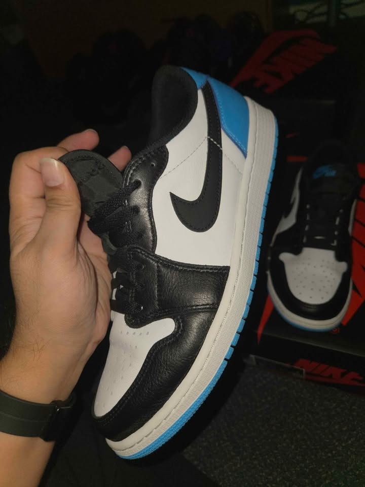Jordan 1 Low OG Powder Blue Size 10 - photo 4