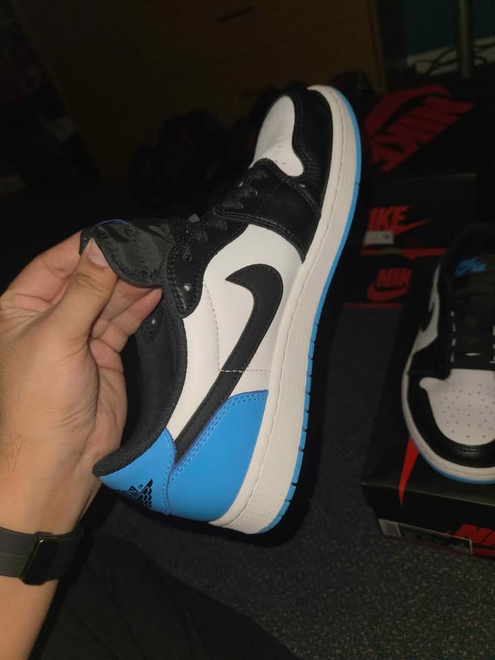 Jordan 1 Low OG Powder Blue Size 10 - photo 5