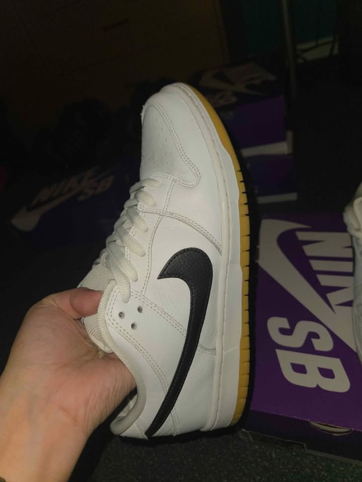 Nike Dunk Low Pro White Gum Size 10.5 - photo 2