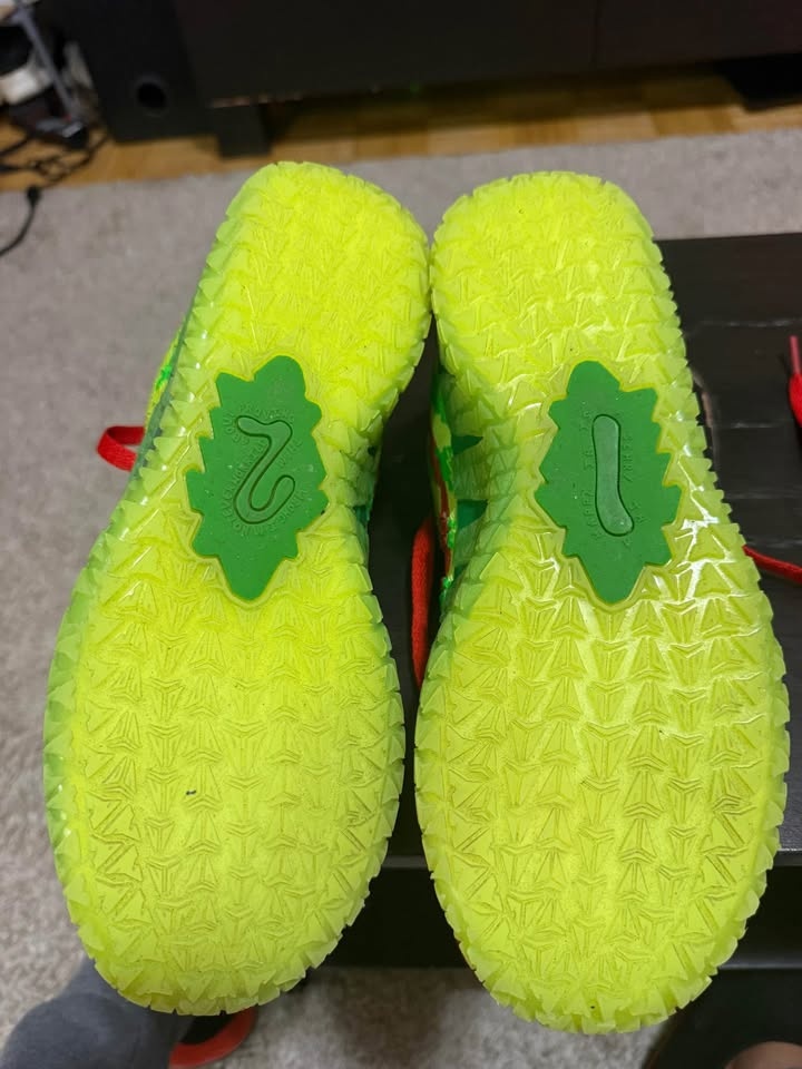 NIKE JA3 (Grinch/Christmas Colorway) Size 8 Men - photo 4