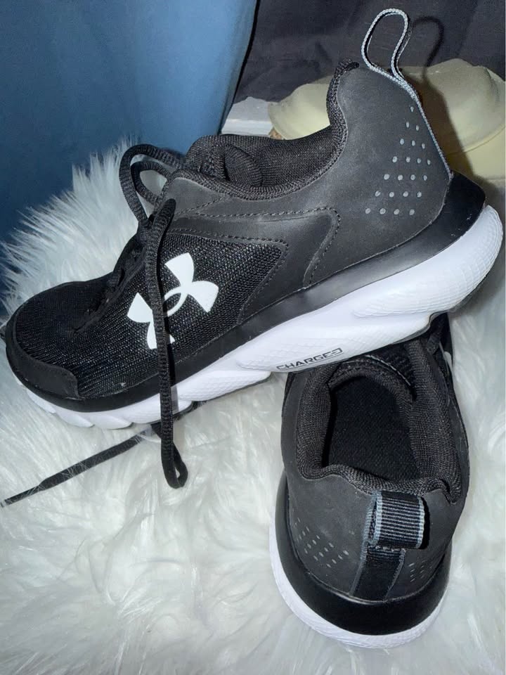 Under Armour Charged Assert 9 Running Shoes - Size 9 Men's - photo 2