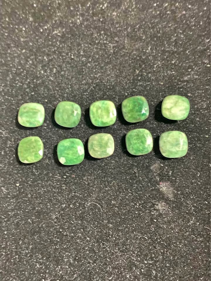 Emerald lot