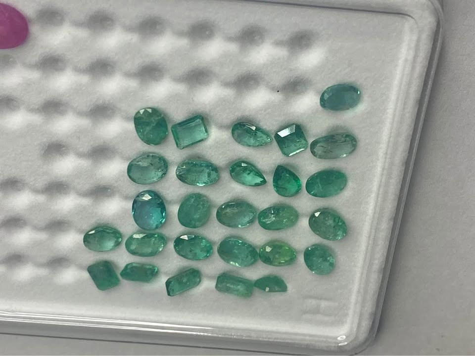 Emerald parcel