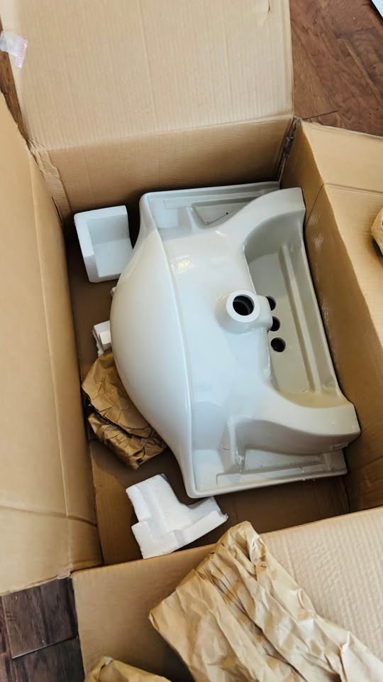 Brand New in Box Porcelain Bathroom Sink - photo 2