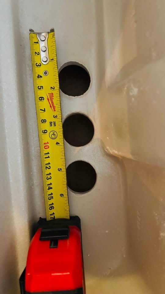 Brand New in Box Porcelain Bathroom Sink - photo 5
