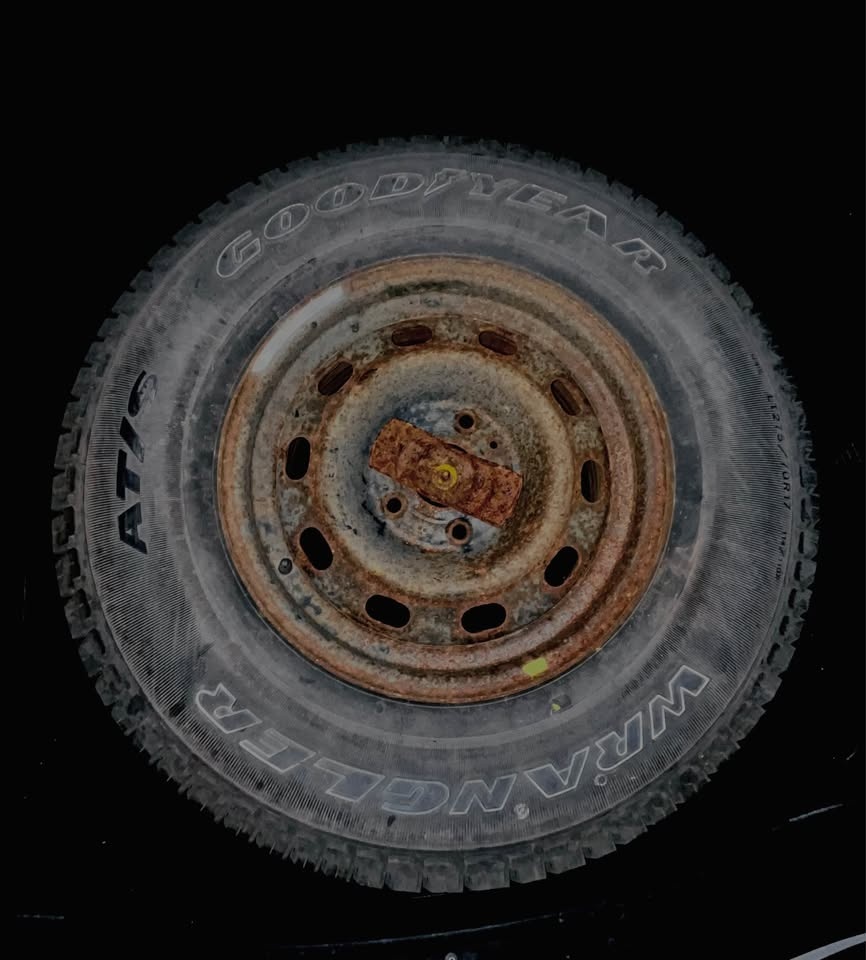 Goodyear Wrangler AT/S LT275/70R17 Tire with Rim - photo 3