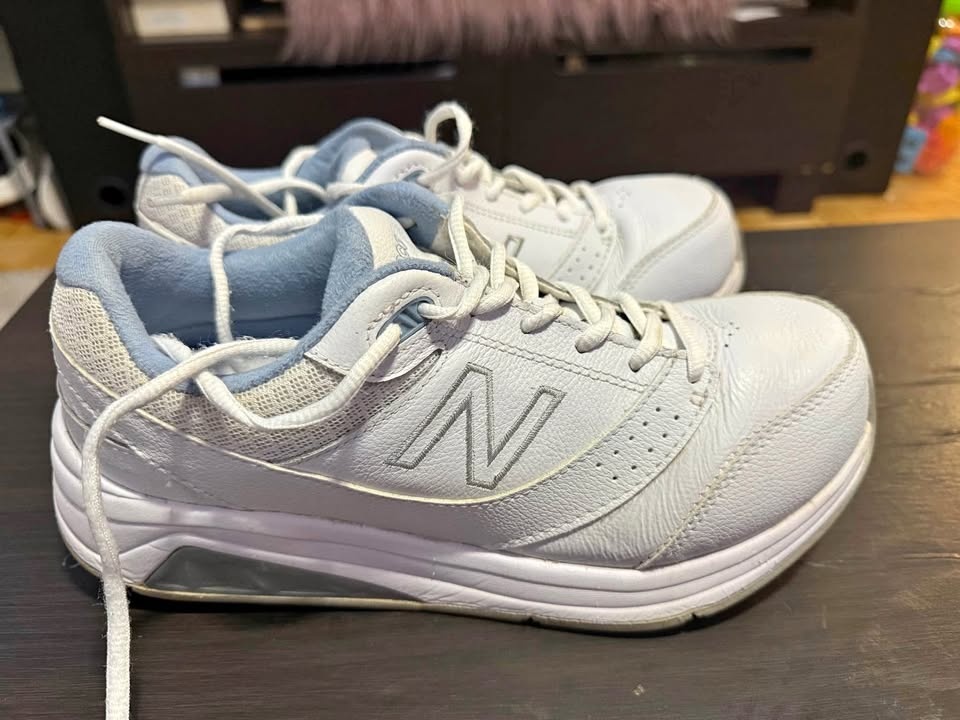New Balance Women's 928v3 Walking Shoes (US 8)