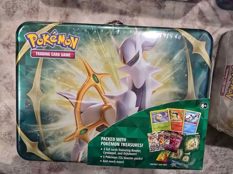 Pokemon TCG : Collector Chests - photo 2