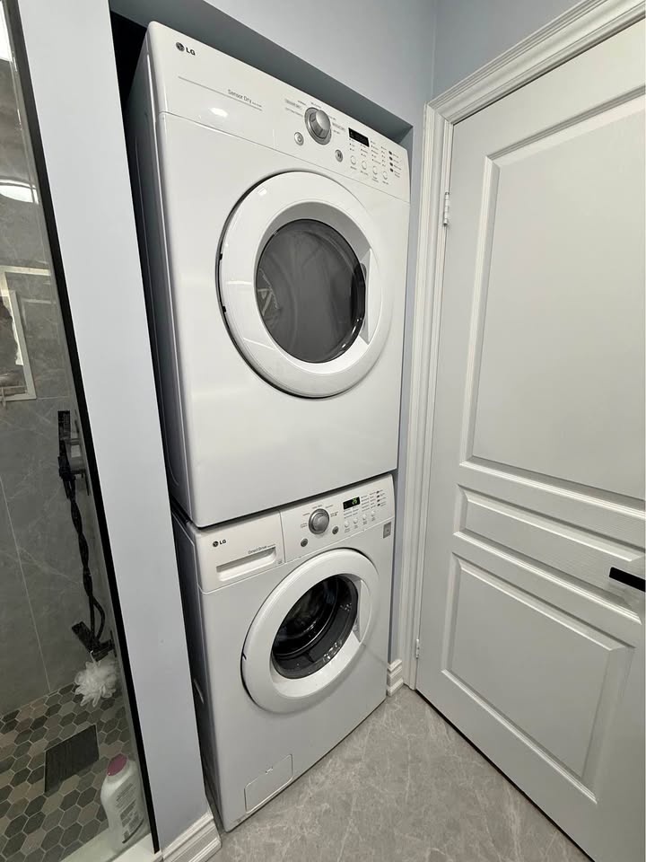 LG Washer Dryer Set
