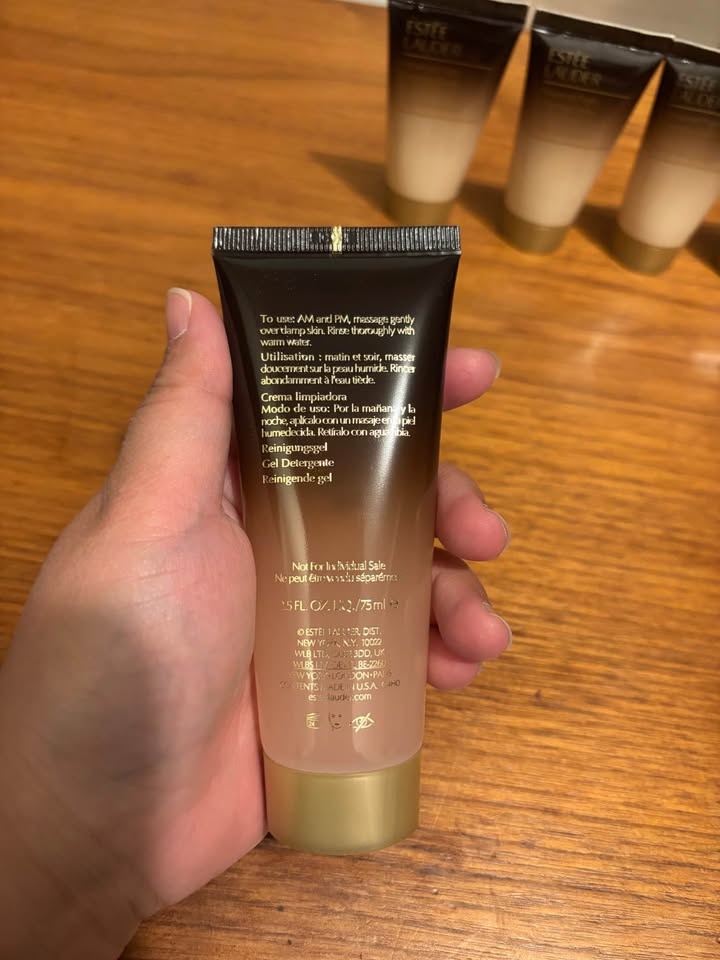 Estée Lauder Advanced Night Cleansing Gel Set - photo 3