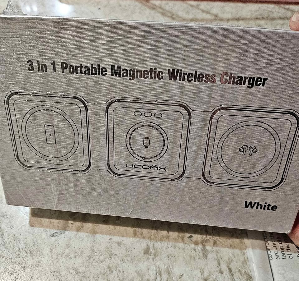3 in 1 Portable Magnetic Charger