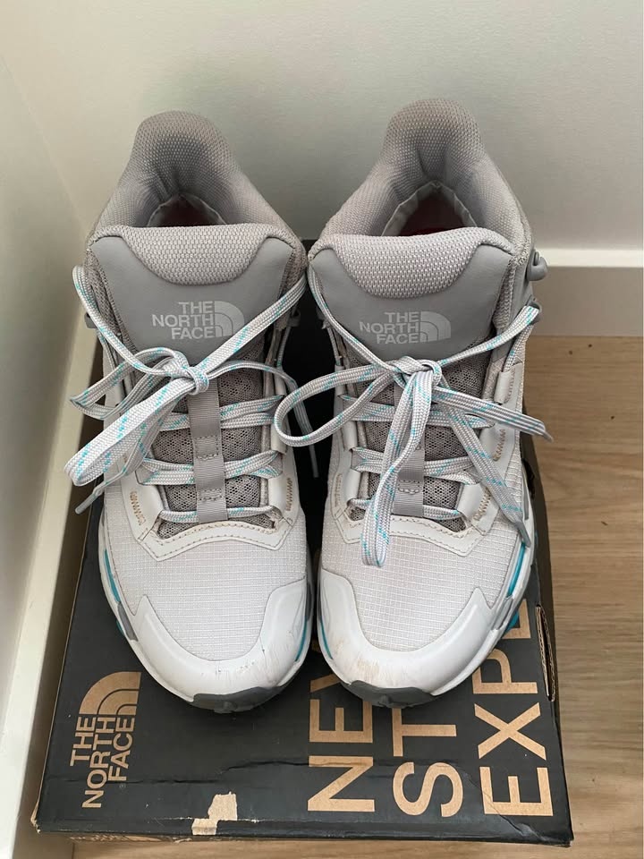 The North Face Hiking Boots Women US 6.5 / EU 37.5 - photo 3