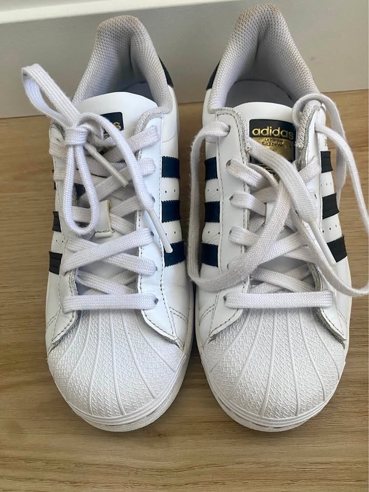Adidas Superstar - white and black. Size 6US/EU 37/23CM