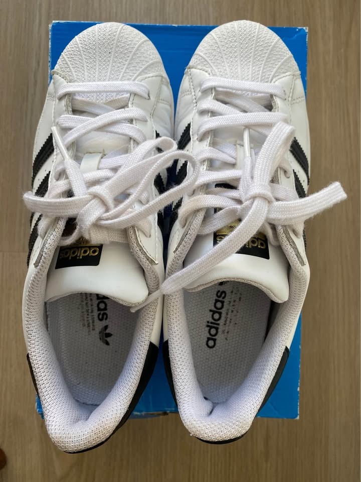 Adidas Superstar - white and black. Size 6US/EU 37/23CM - photo 3