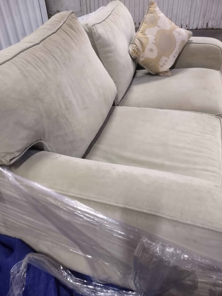 Ethan Allen 2-Seater Sofa - Green (62"x39") - photo 2