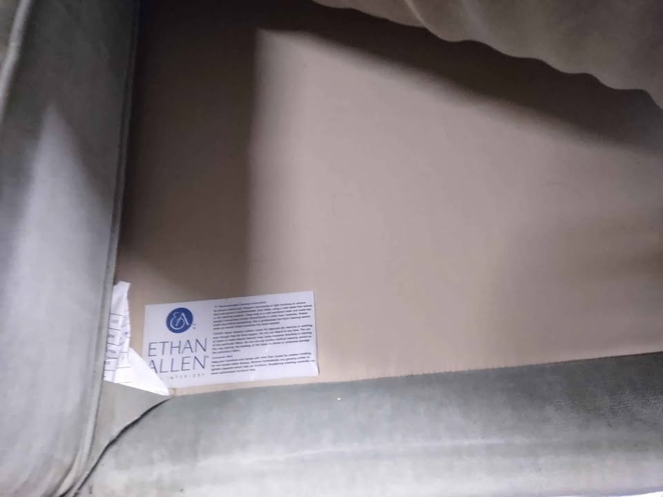 Ethan Allen 2-Seater Sofa - Green (62"x39") - photo 4