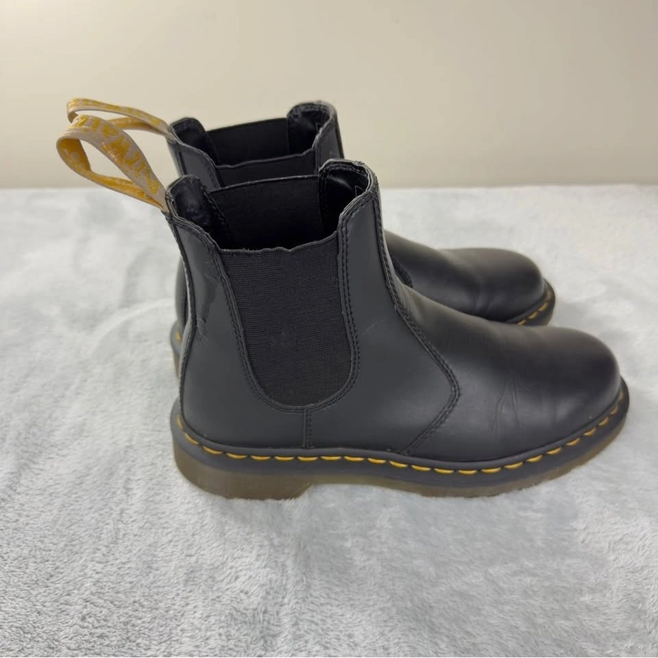 Dr Martens Vegan Chelsea Boots - Women's Size 9 US - photo 3