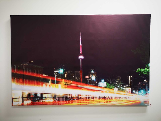 Large Framed Picture of Downtown Toronto 36x48 inch MUST GO!! - photo 5