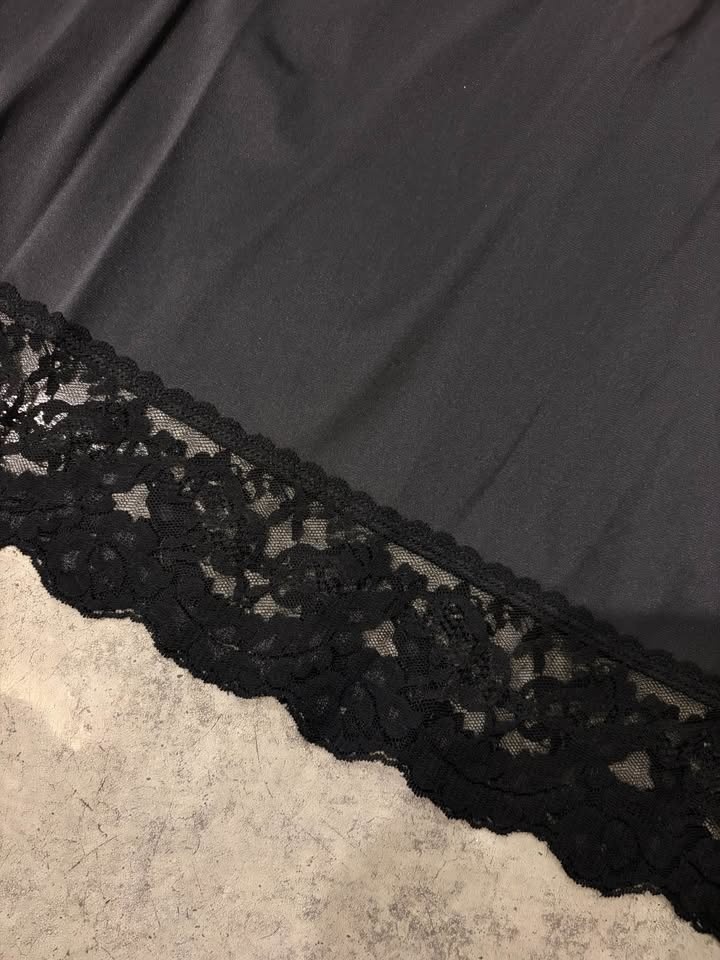 Vintage Lace Midi Slip Skirt - photo 2