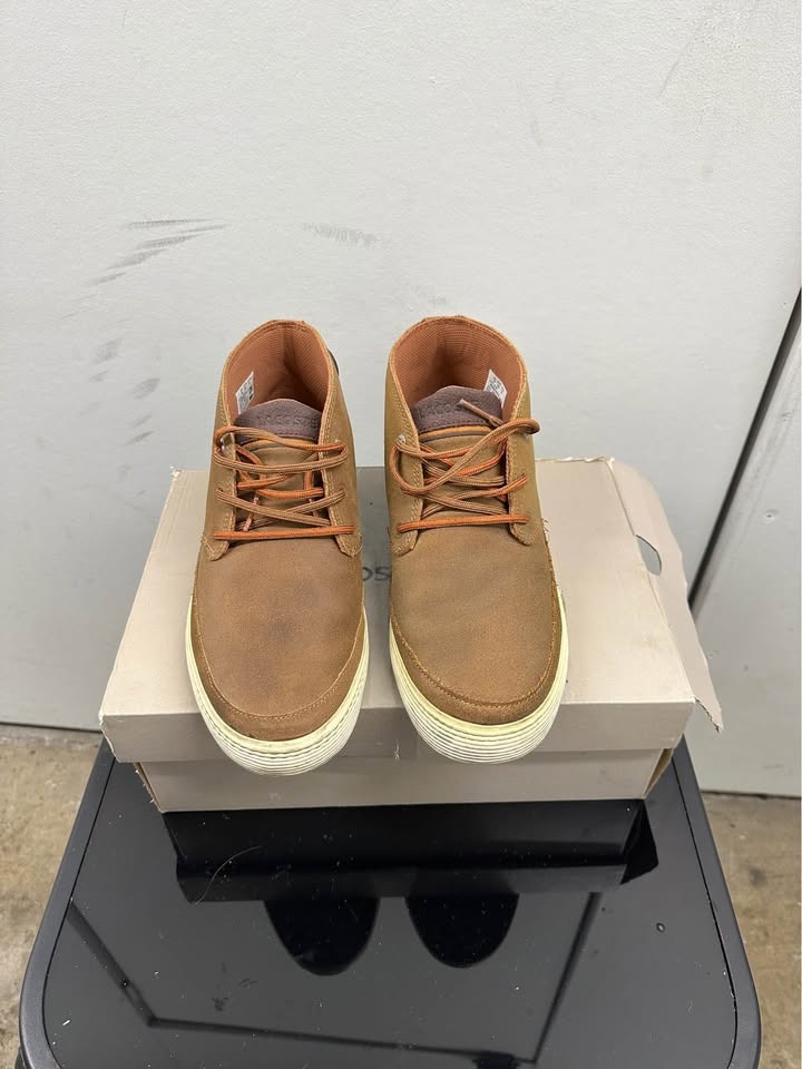 Lacosta shoes size 9 - photo 2