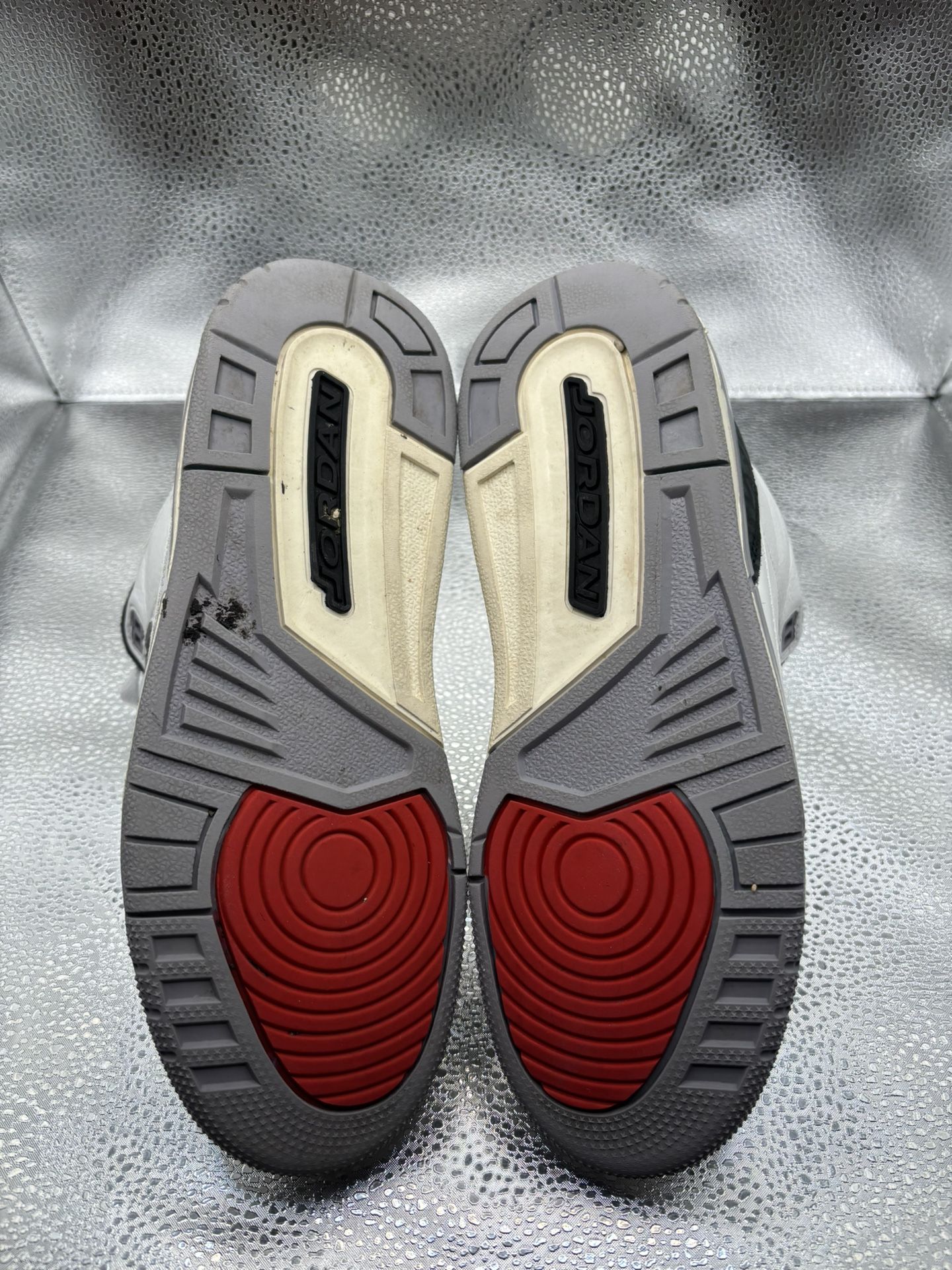 Air Jordan 3 Cement Grey GS - photo 3