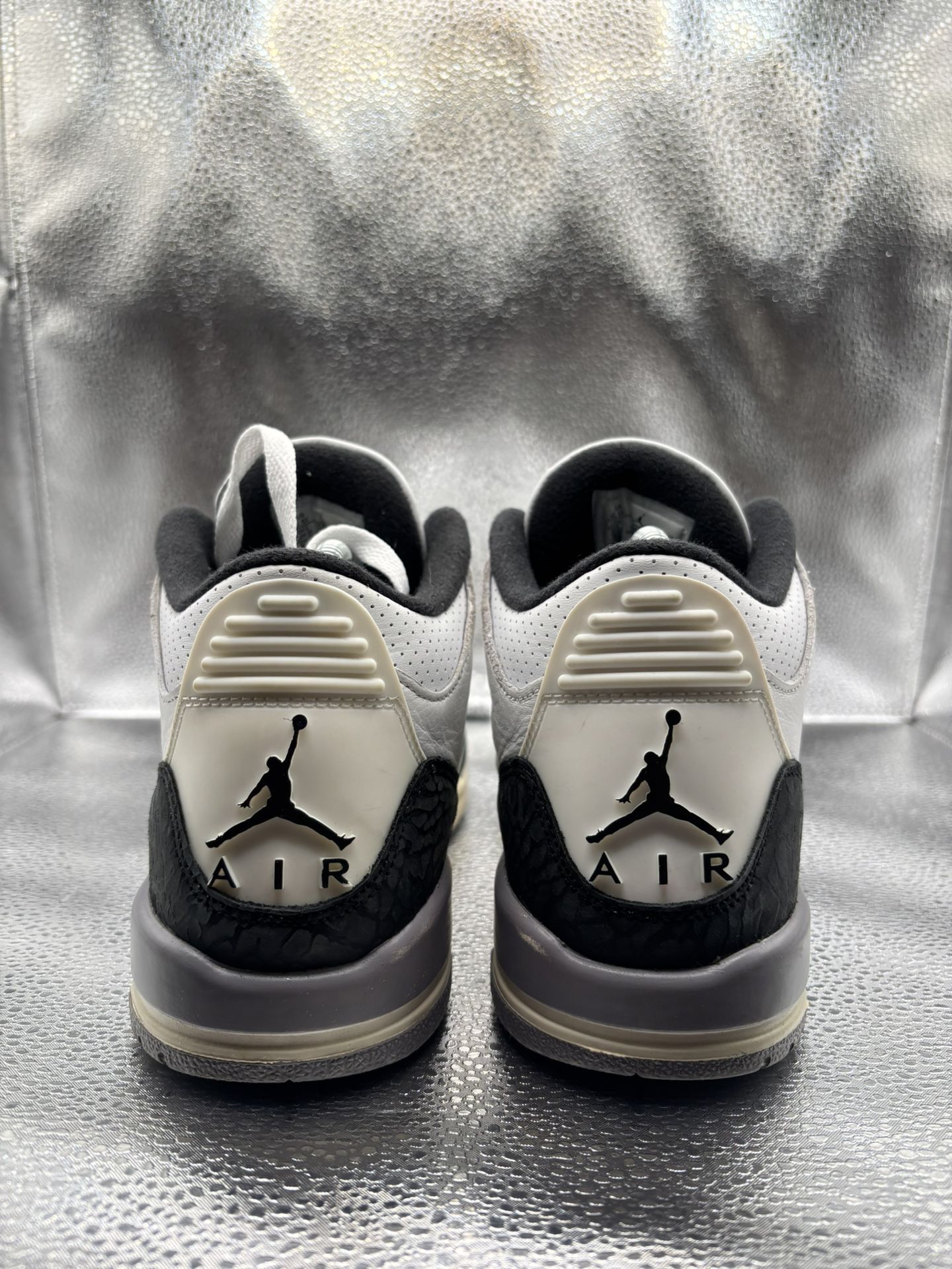 Air Jordan 3 Cement Grey GS - photo 4
