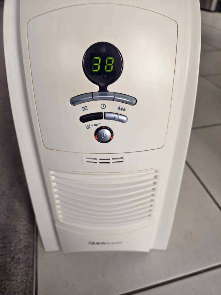 Honeywell QuickSteam Warm Mist Humidifier – Excellent Condition