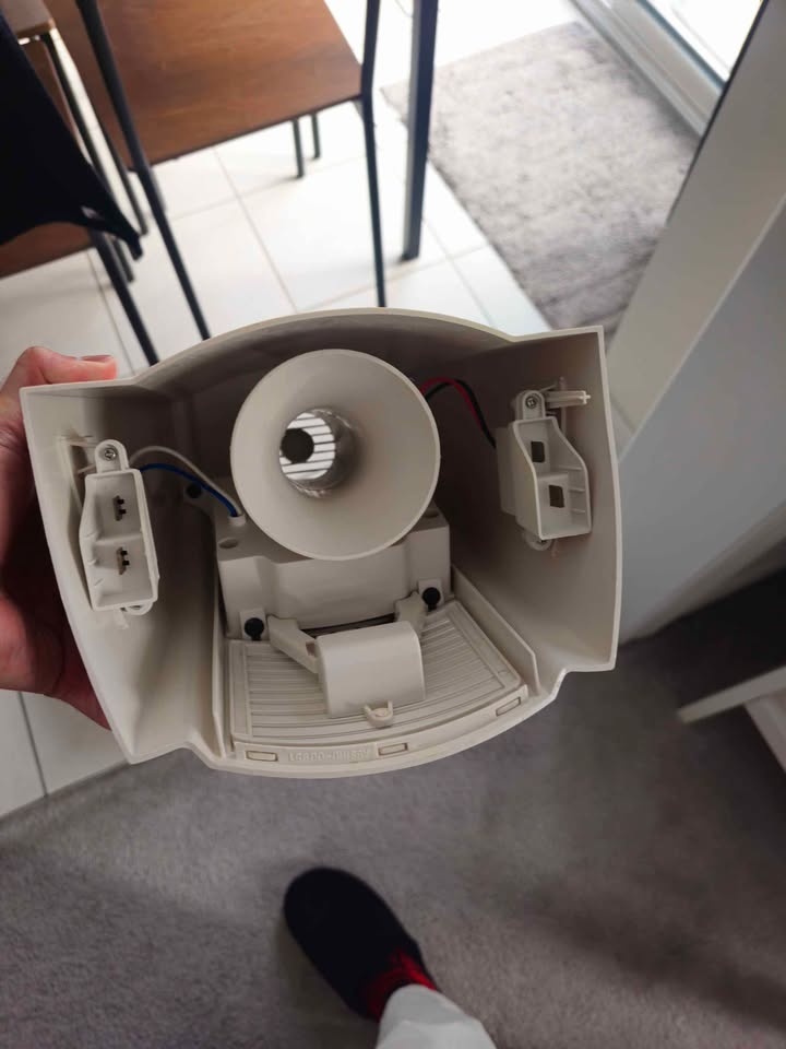 Honeywell QuickSteam Warm Mist Humidifier – Excellent Condition - photo 3