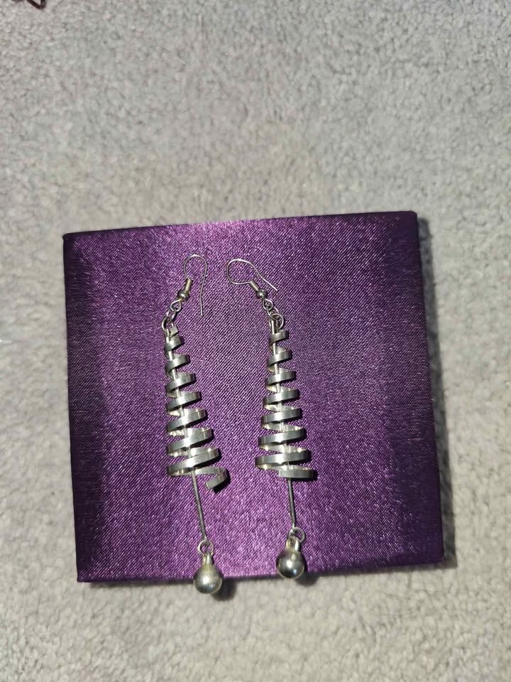 Lot of Silver Tone Dangle Earrings Fashion Jewelry - photo 3