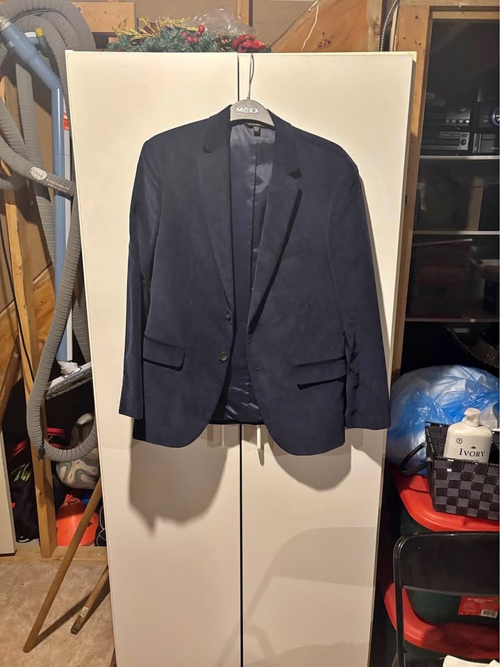 Banana Republic Men's Navy Blazer