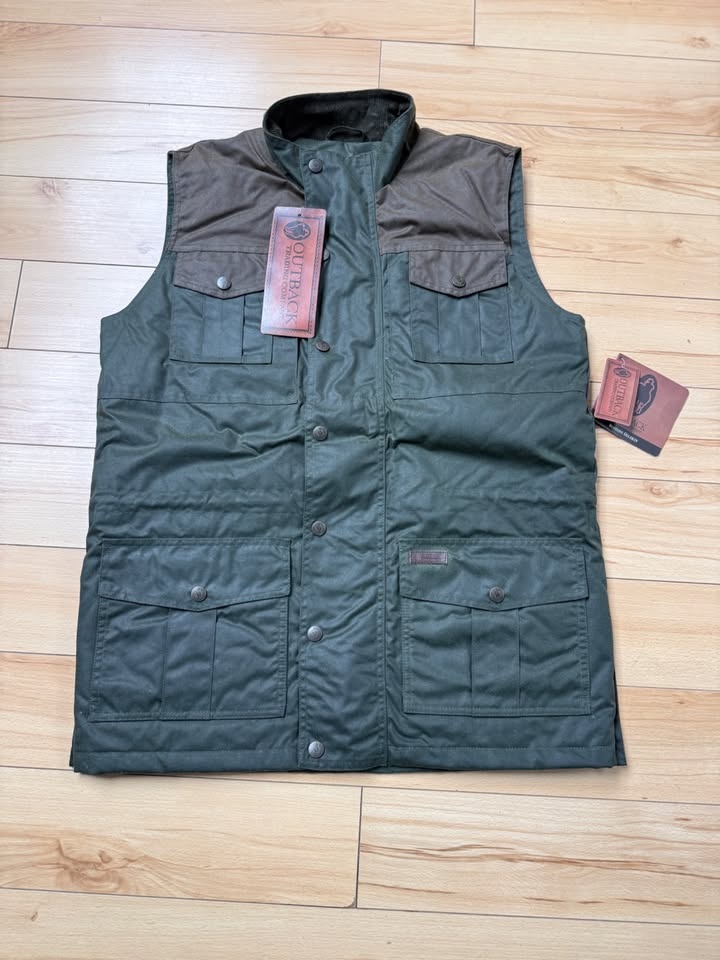 Men's Brant Oil-skin Vest. Lined and insulated. - photo 2
