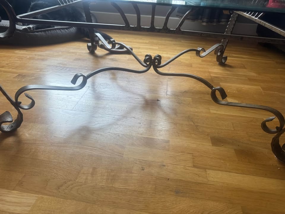 Glass Coffee Table - photo 2