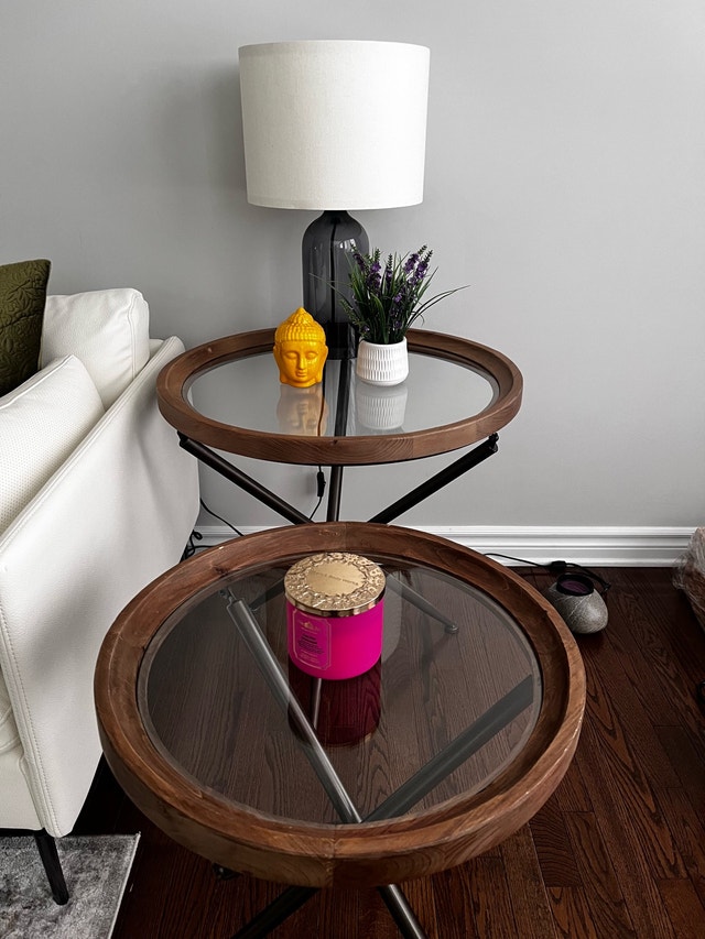 Set of 2 Nesting Round Side Tables - Glass & Wood - photo 3