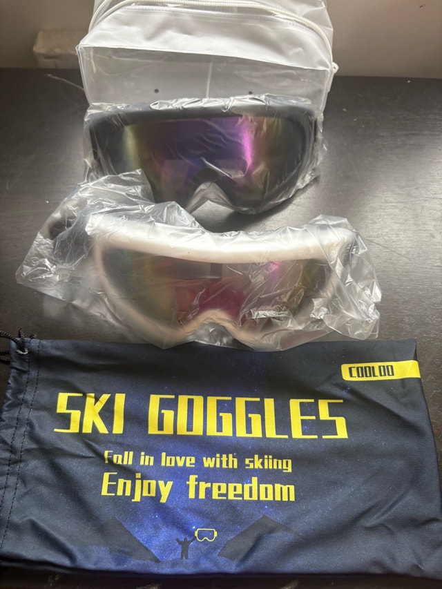 cooloo ski googles (2/pair)- brand new