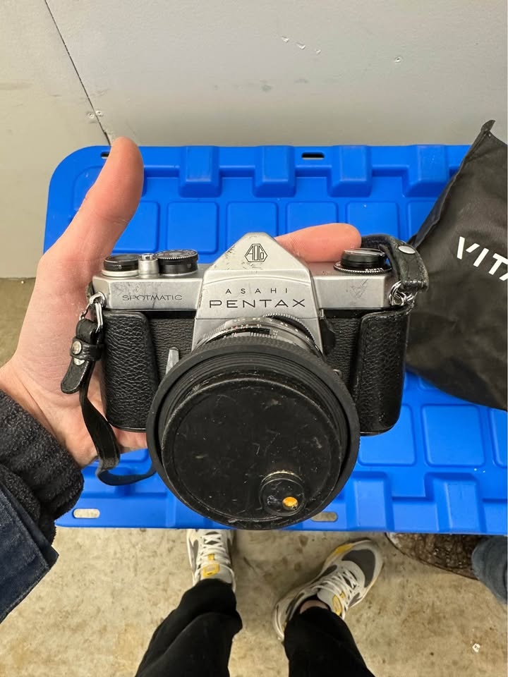 Asahi Pentax Spotmatic 35mm Film Camera + Takumar Lenses - photo 2