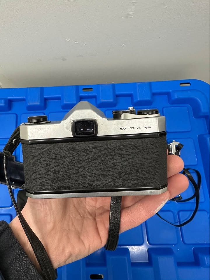 Asahi Pentax Spotmatic 35mm Film Camera + Takumar Lenses - photo 5