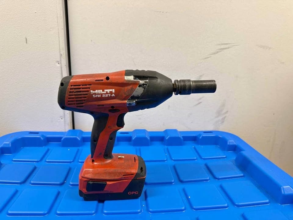Hilti SIW 22T-A 1/2" Cordless Impact Wrench