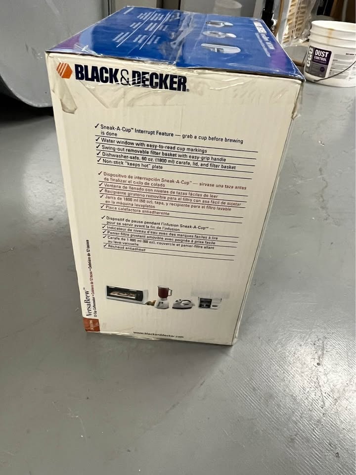 New Black & Decker Coffee Maker - photo 3