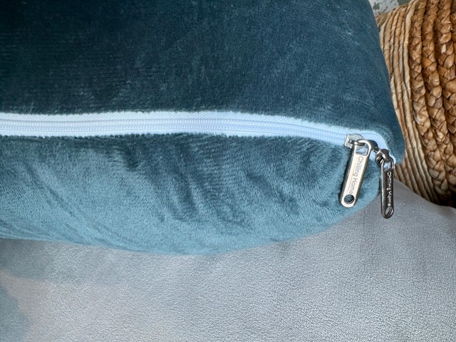 59" U-Shaped Pregnancy Pillow-Washable with a zipper - photo 4