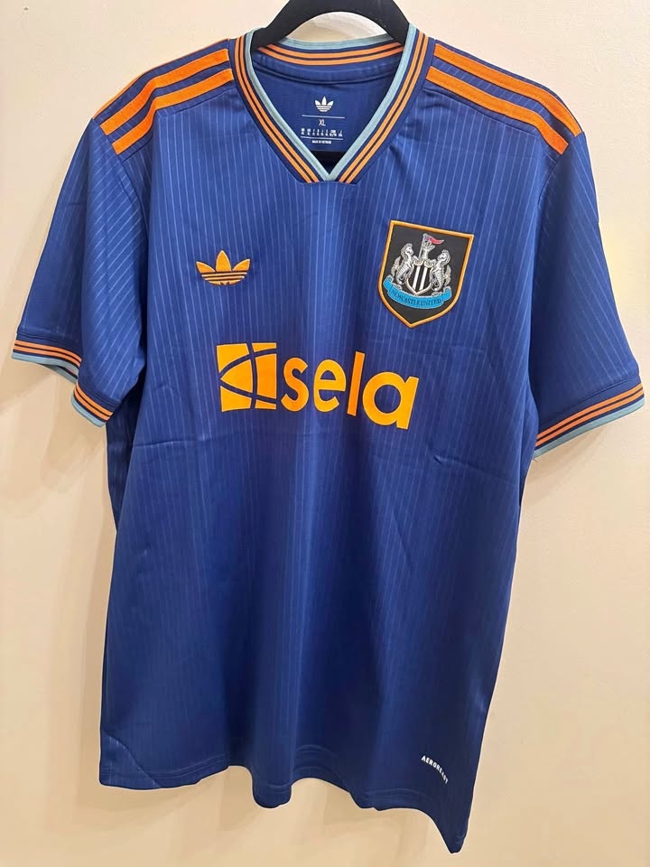 Newcastle Away Kit 2025/2026